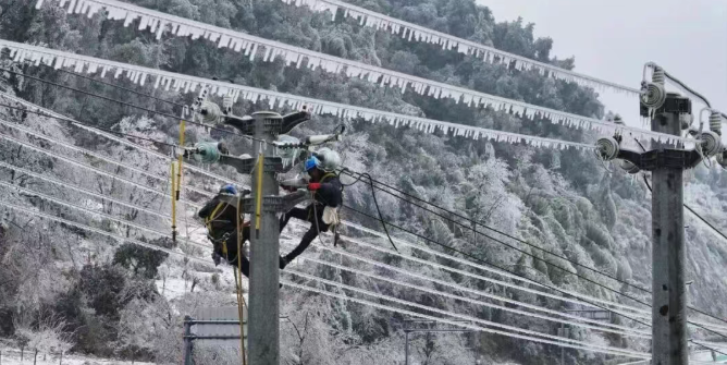 隐形账单！冻雨背后，是你我都在承受的天价成本