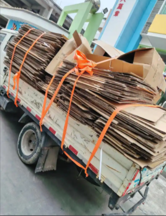 垃圾不够烧了，谁动了拾荒老人的纸皮箱？